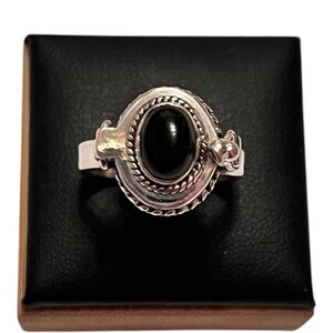 Artisan Sterling Silver Oval Black Onyx Poison Ring Size 7.5